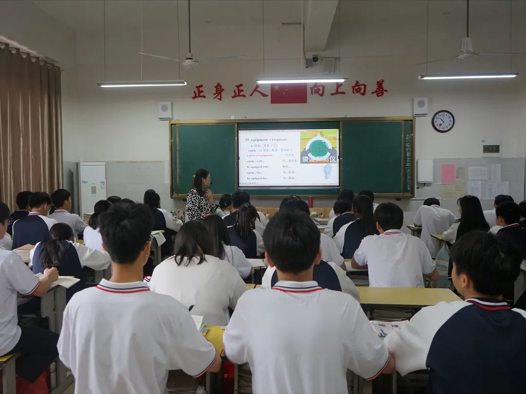 beac9fe2173d3bc0d84bb56b6ed1cc44.jpg beac9fe2173d3bc0d84bb56b6ed1cc44.jpg