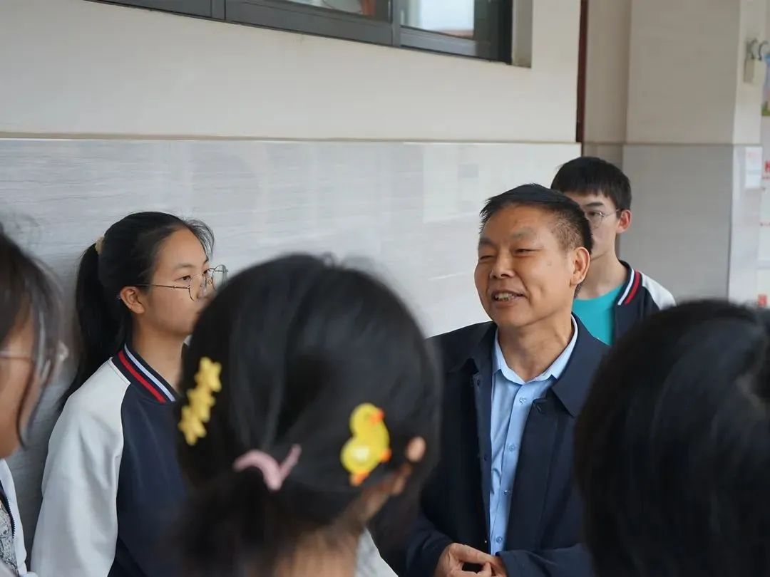 5bf157083962c916fb082b6e52155c25.jpg 5bf157083962c916fb082b6e52155c25.jpg